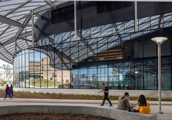 Student Services building at Cal Poly Pomona